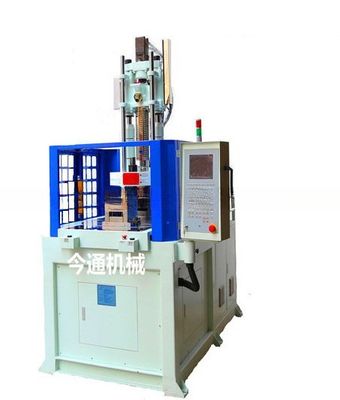 45T الدوارة العمودية آلة صب الحقن 9kW مع 45mm ضربة القذف