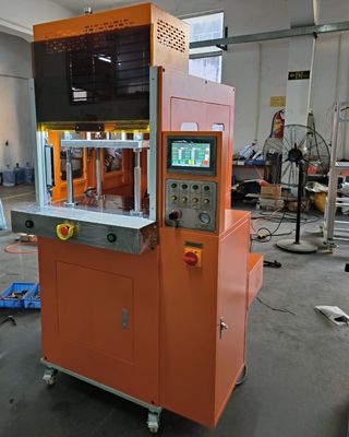 حرارة ذوبان آلة صب الحقن منخفضة الضغط JTT-100-DLZ لمصنع التصنيع