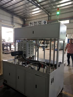 طاولة مزدوجة JTT-100-DM آلة صناعة الحقن منخفضة الضغط مع ذوبان ساخن